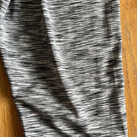 DANSKIN Capries - Picture 5 of 7